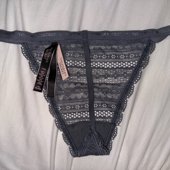 NWT VS Sheer Lace Gray G String - Picture 4 of 5